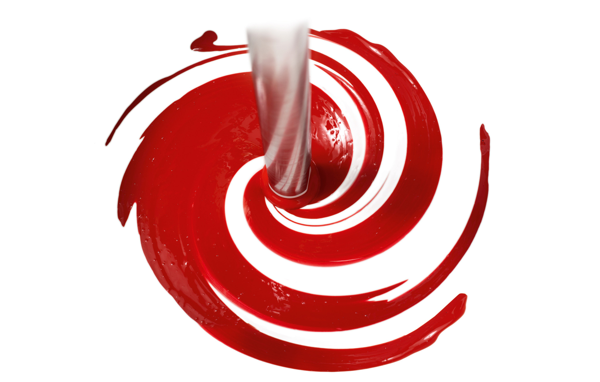 Red and white pigments in stirrer