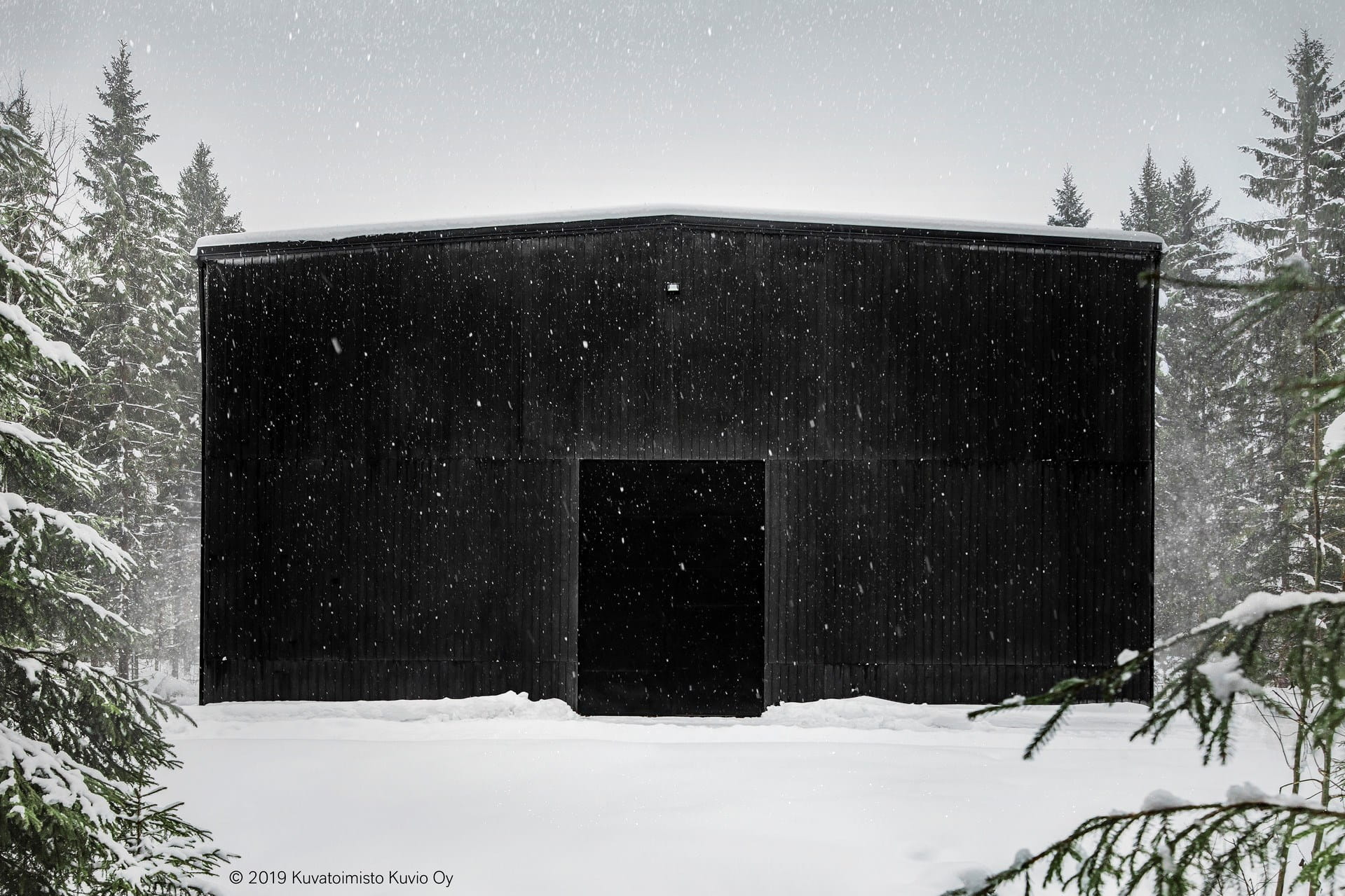 Destillery in Finland made with colored concrete with bayferrox pigments