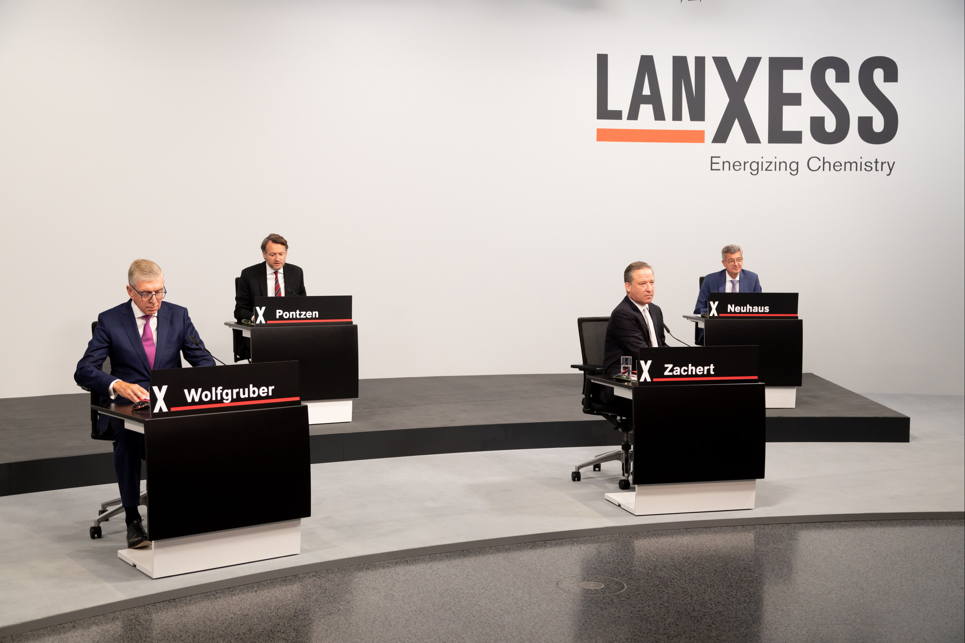  Foto zu LANXESS CEO Zachert: “We are more strongly positioned than ever before.” 