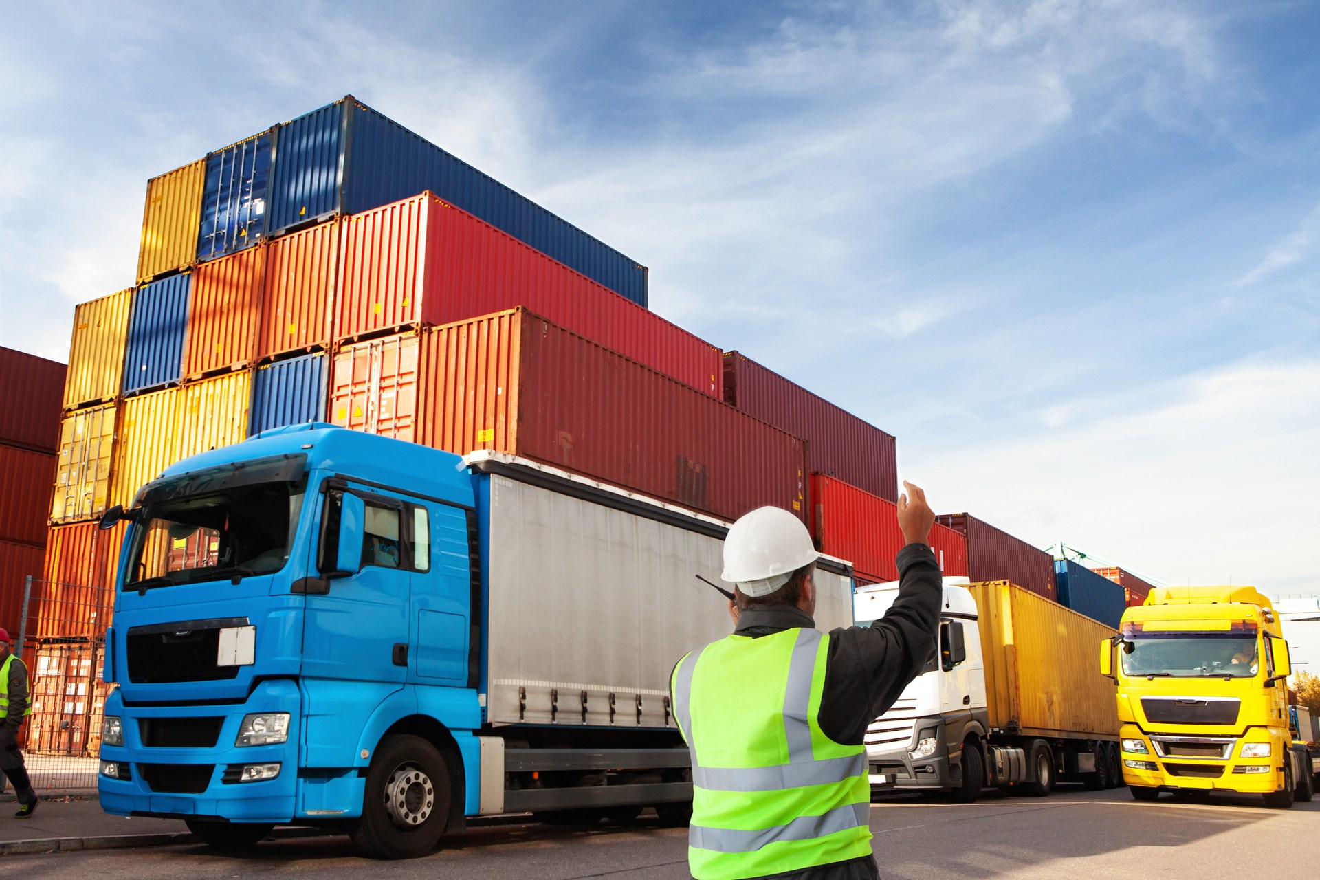 Freight forwarding manager,worker, at container terminal