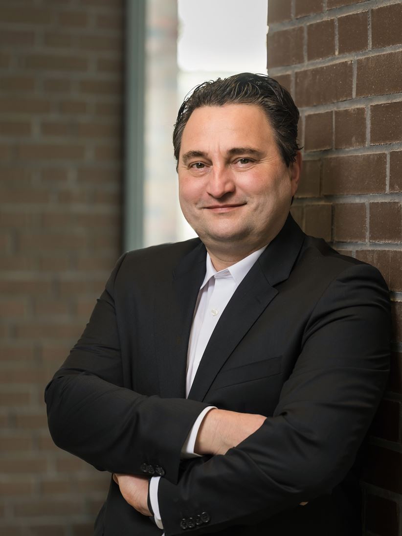 Portrait photo of Hassan El Amri