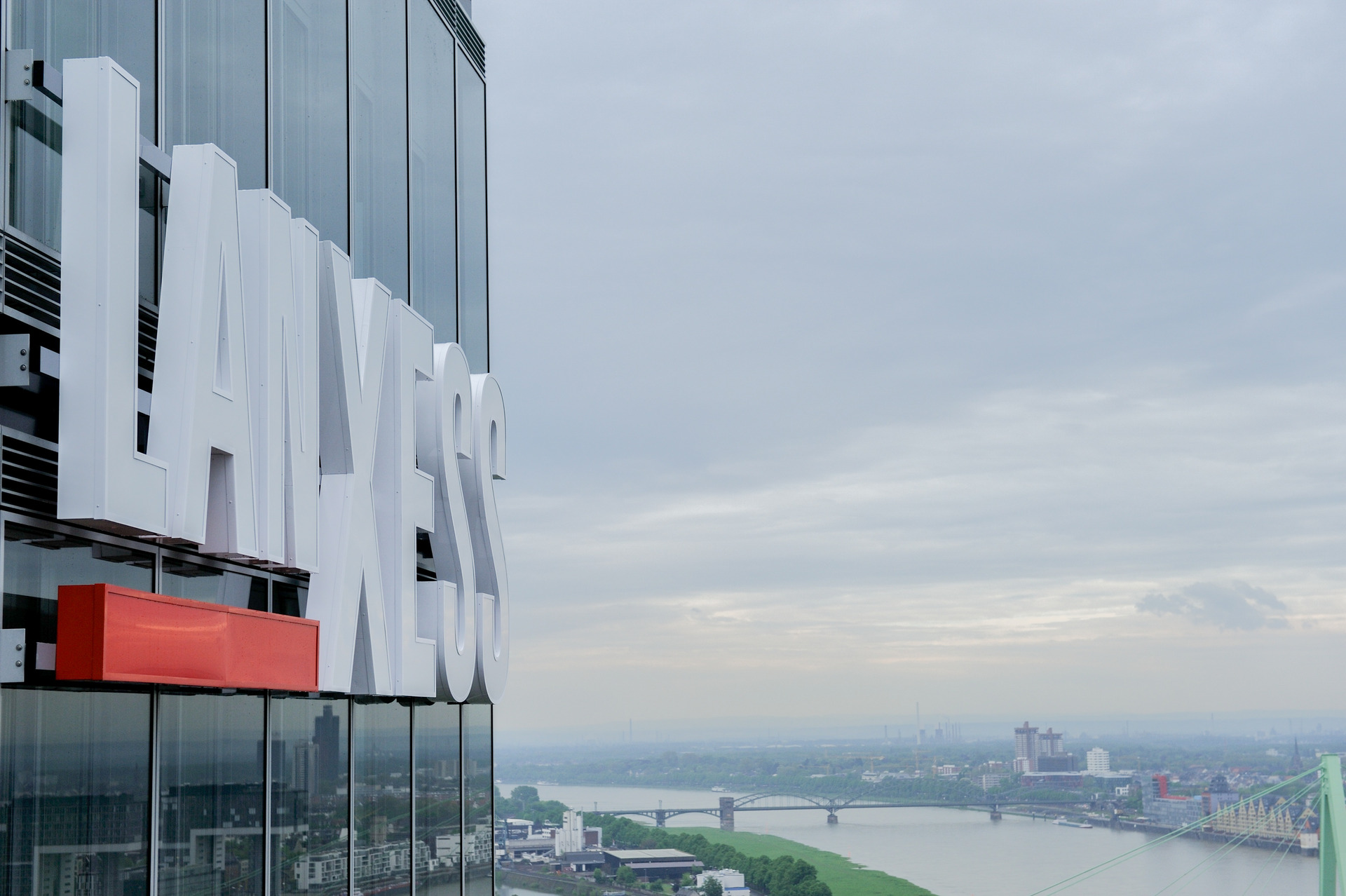 LANXESS reshuffles management positions in four business units