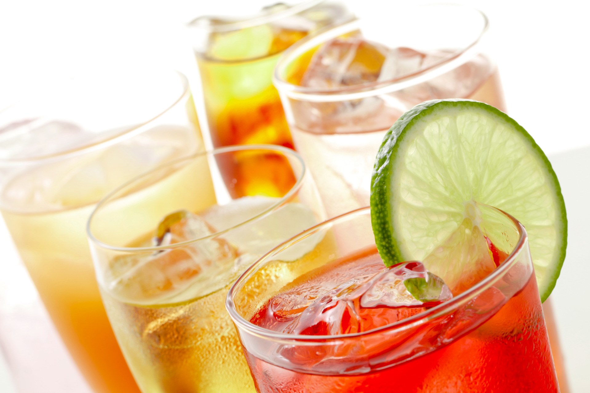 Buntfarbene Getränke