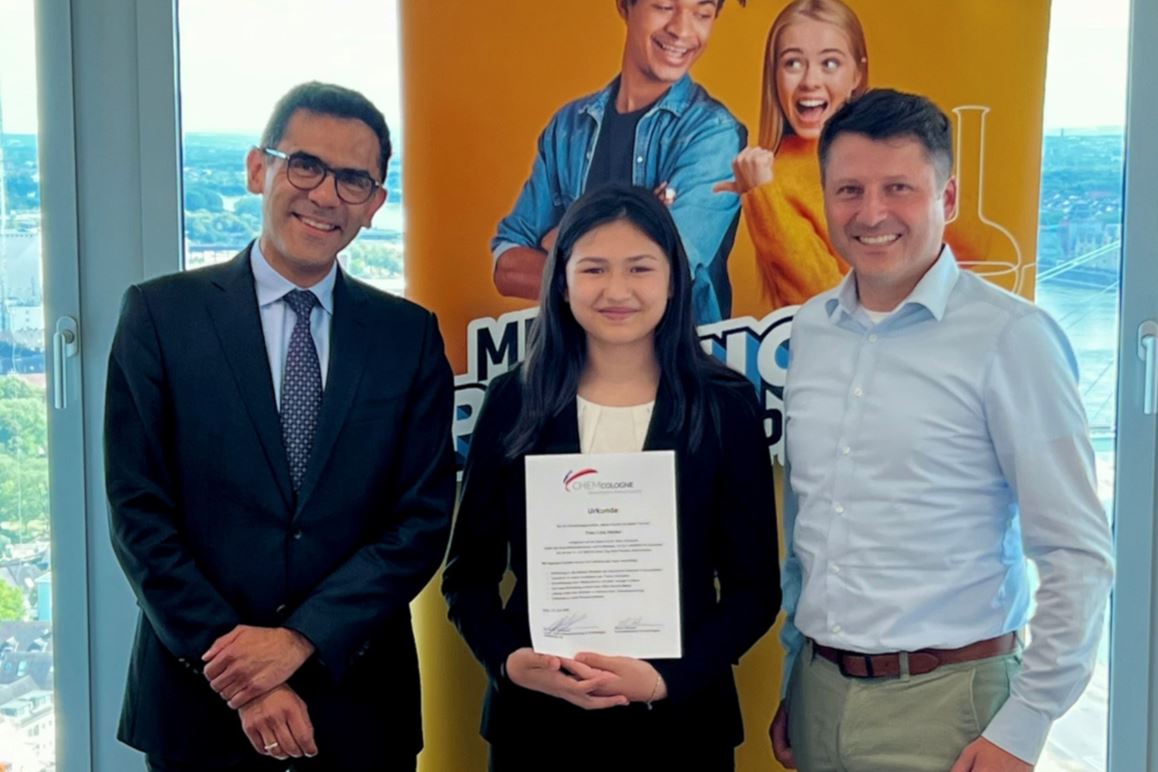 Lina Heider aus Bonn ist Gewinnerin der Schüleraktion Meine Position ist spitze in Köln